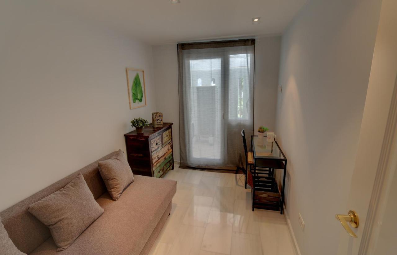Ab - Chic Duplex Penthouse - Puerto Banus - Golden Mile- Naranjos Marbella